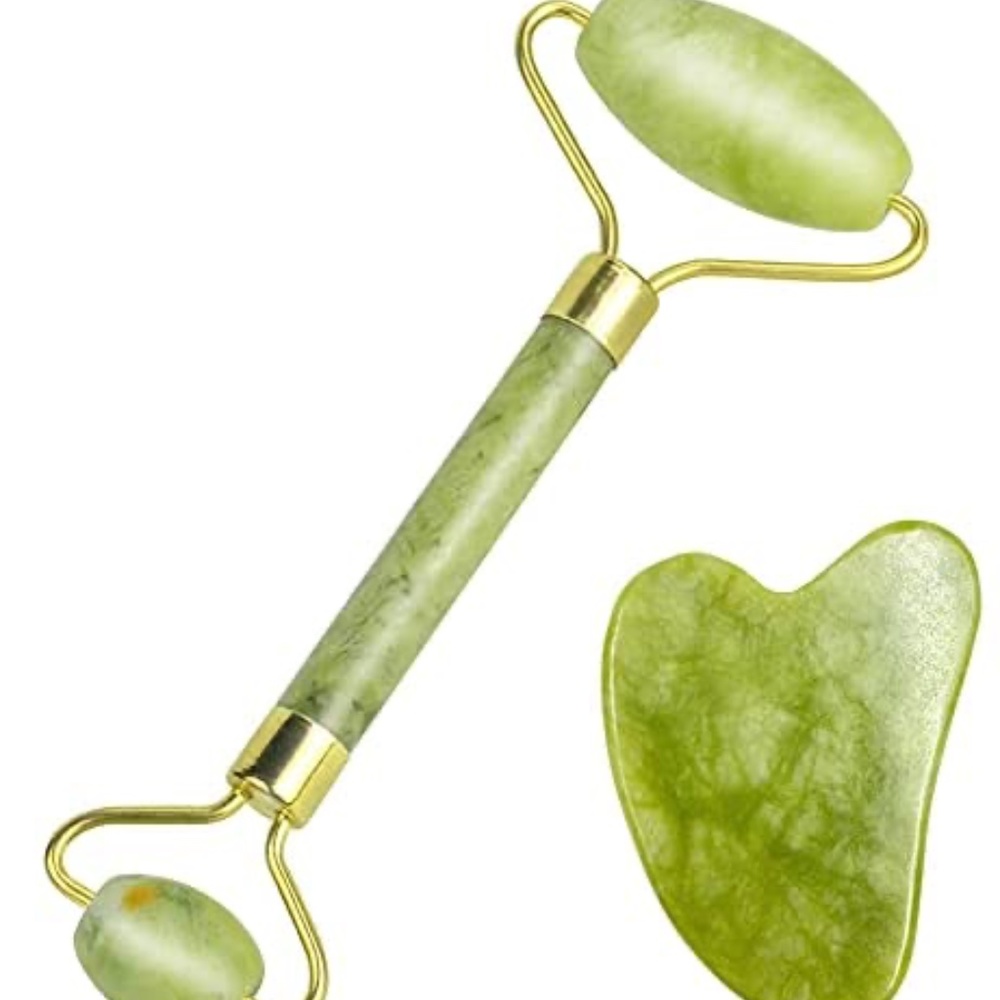 Jade Roller & Gua Sha Set Facial Tools for Skin Care Routine and Puffiness-Green